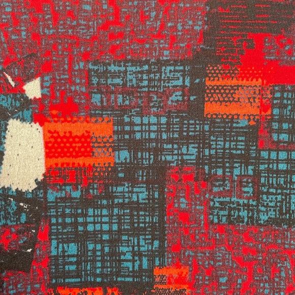 LLR - Abstract Printed Randy Top-#R-1 - Picture 8 of 12